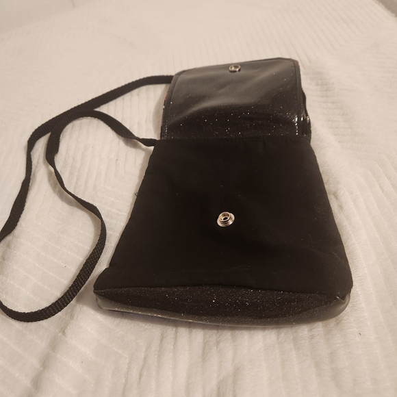 Walking Dead Black Fabric & Patent Messanger Crossbag Purse - Picture 6 of 10